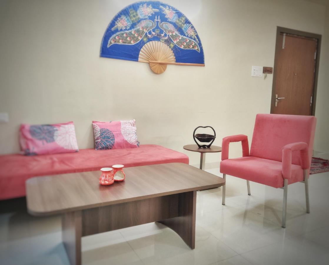 Symphony Apartments At Mihan Nagpur Eksteriør billede